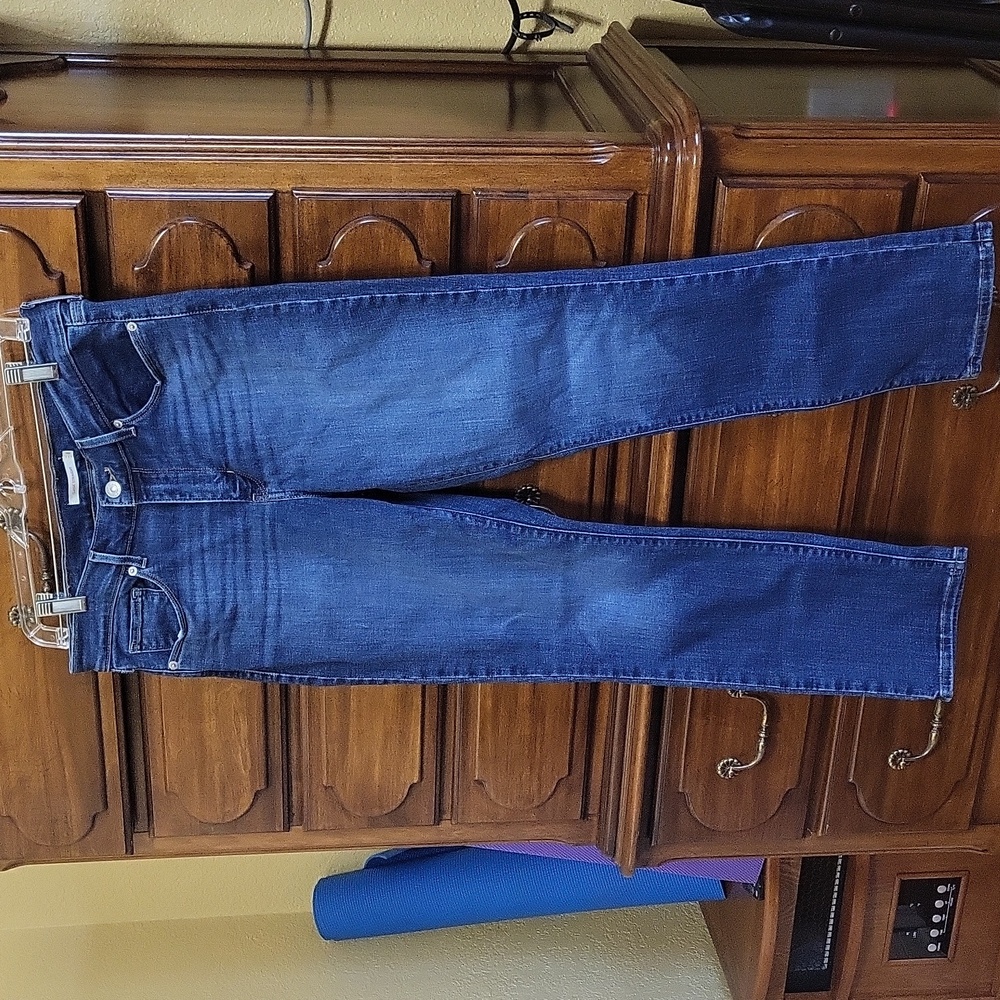 Levi's Classic Straight Leg Jeans Size 8